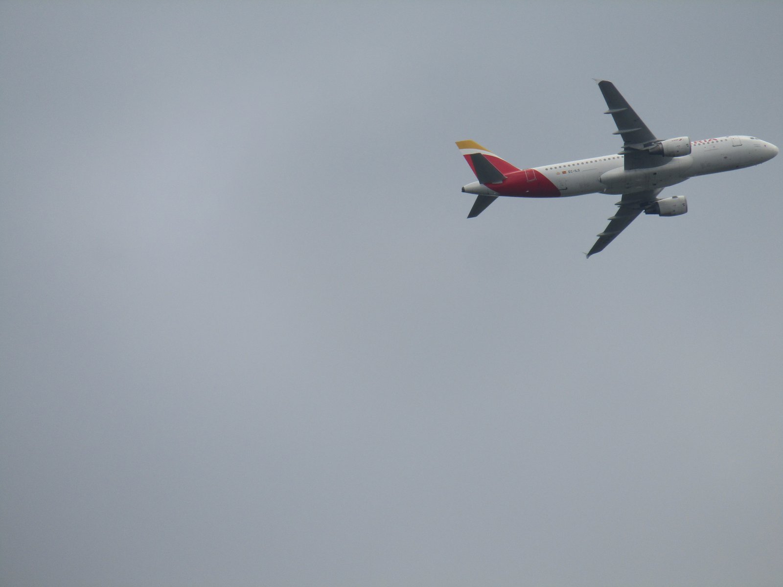 Iberia EC-ILS Airbus A320-214